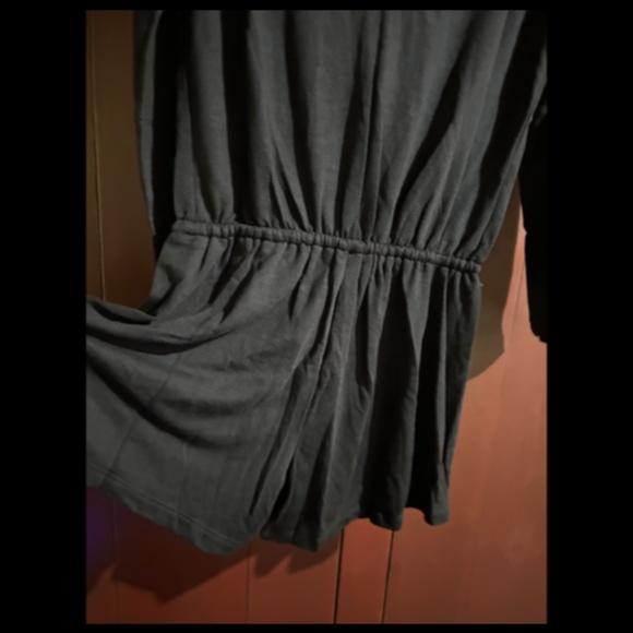 Lanston x Revolve Long Sleeve Key Hole Romper Black Size M - NWT - Picture 11 of 16